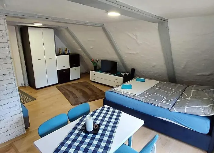 Sloneczny Apartment *